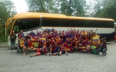 500-seareiros-do-barca-viaxan-a-berlin-con-monbus