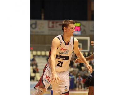 Adam Waczynski lideró la victoria del Rio Monbus Obradoiro.