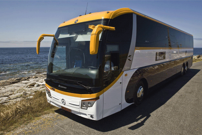 Autobús de Monbus Castrosua Stellae carrozado por Mercedes-Benz.