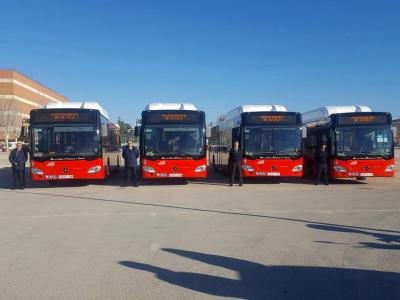 Autobuses GNC Mercedes - Benz Citaro de Monbus