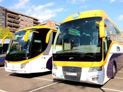 Autobús de la flota del grupo Monbus