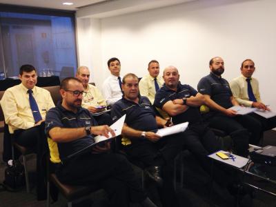 Conductores de autobuses Monbus en un curso de formación