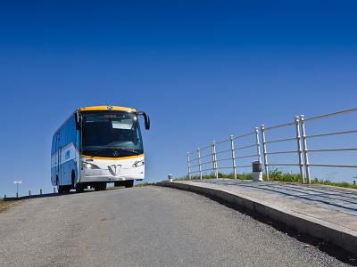 Autobús de Monbus estacionado