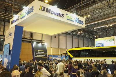 Vista del stand de Monbus en Fitur 2019