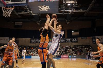 El jugador del Monbus Obradoiro Dejan Kravic