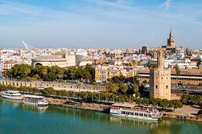 Vistas de Sevilla desde el río