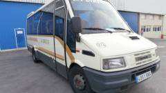 Vista frontal do IVECO TD A59 12S