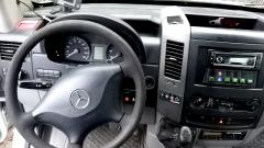 Interior de autobús escolar Mercedes Benz 515CDI